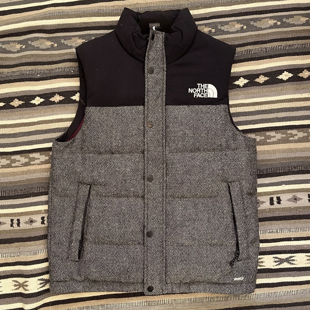 Mens/Womens The North Face vest ⚡️rare⚡️black & grey wool puffer 550